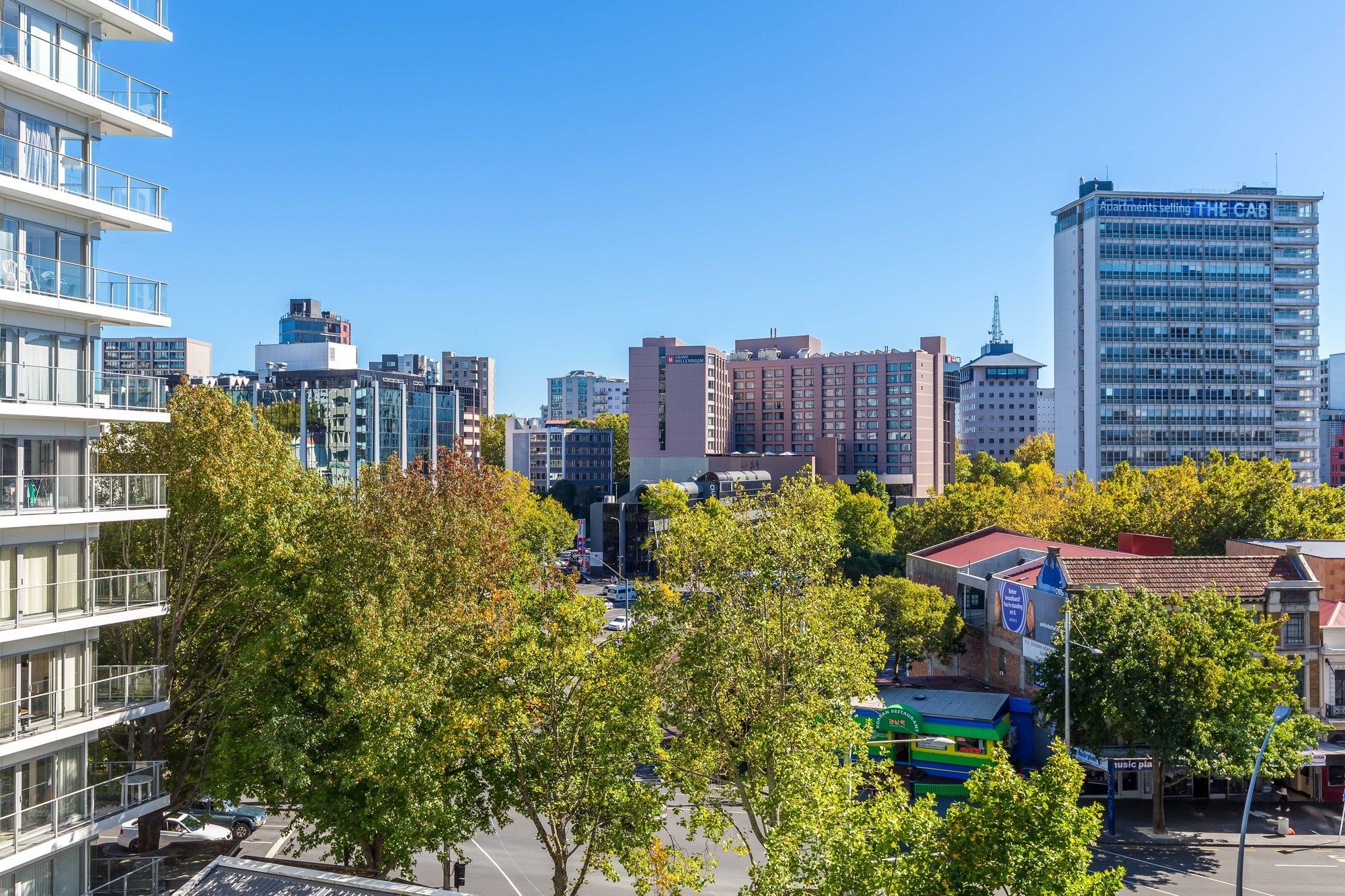 Queen Street Two Bedroom Apartment Auckland